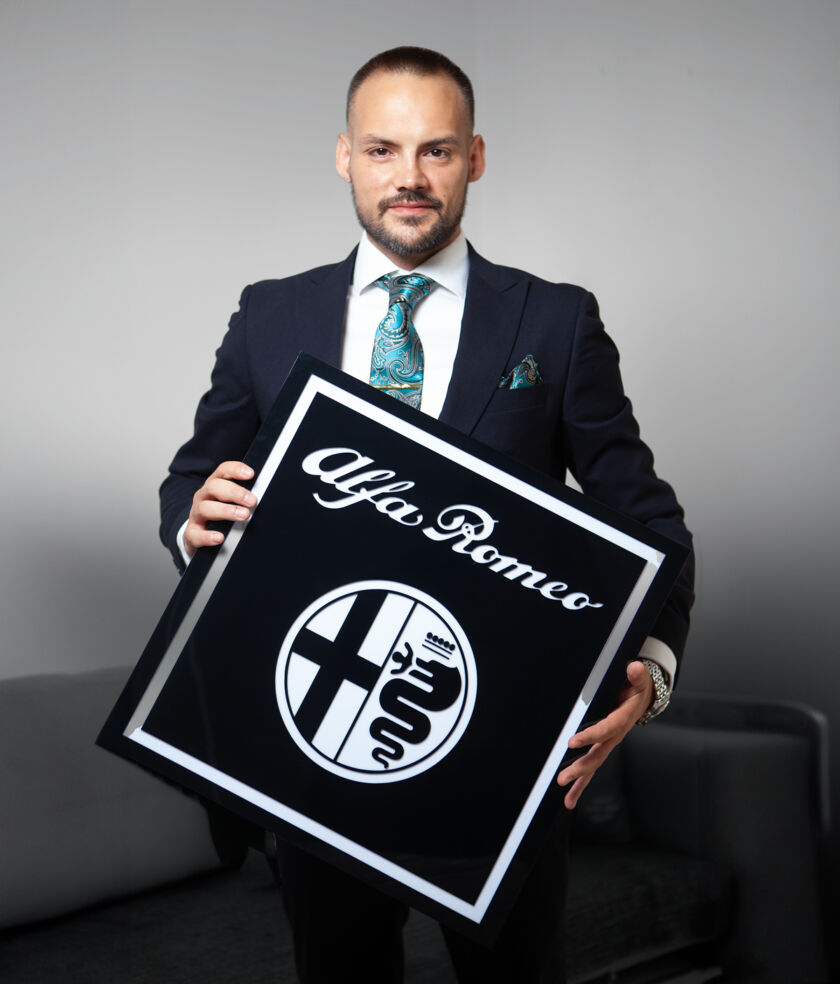 Car's agent
